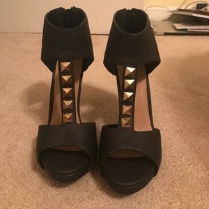 Black Michael Antonio Heels